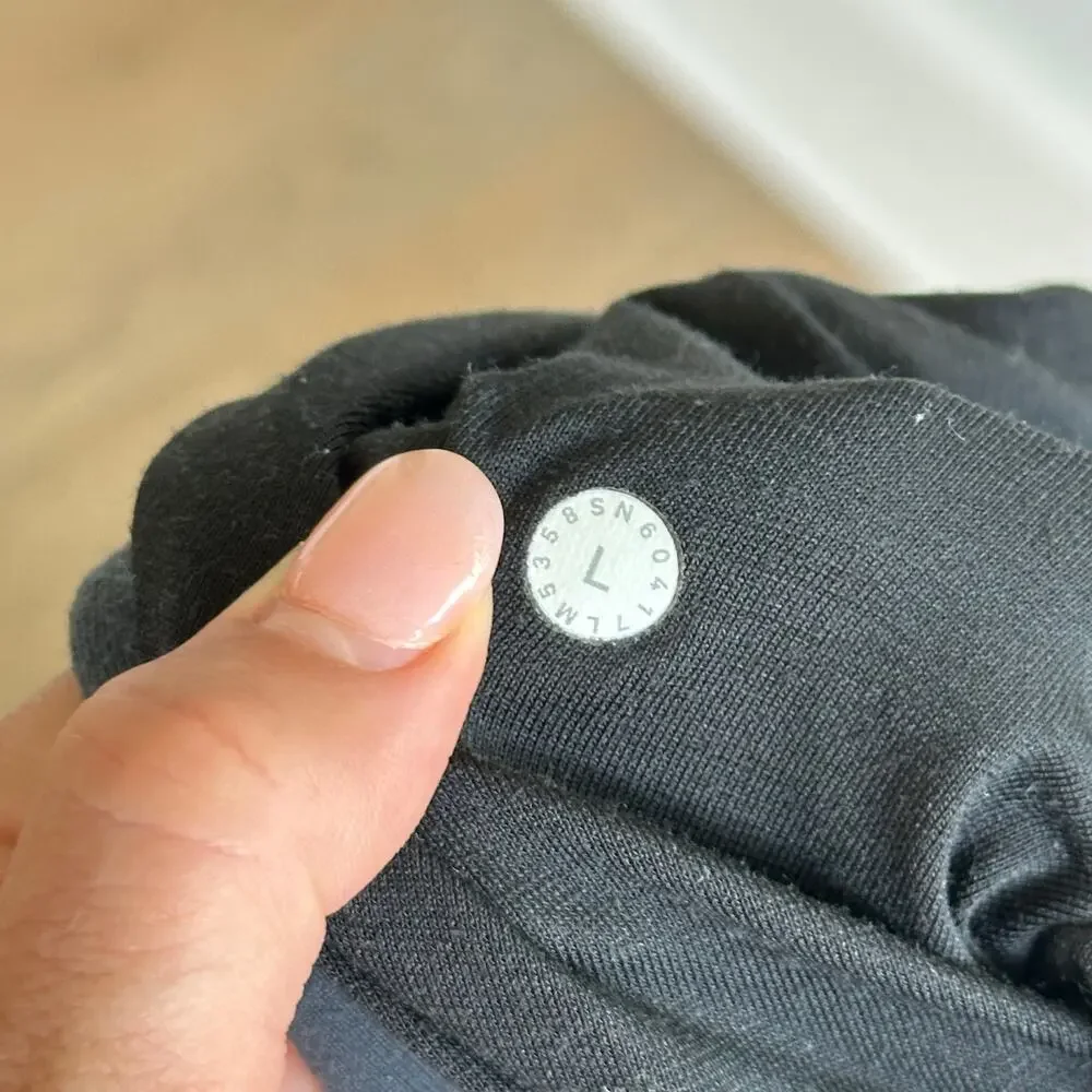 Lululemon Surge Stretchable Lightweight Jogger Pants Gray L